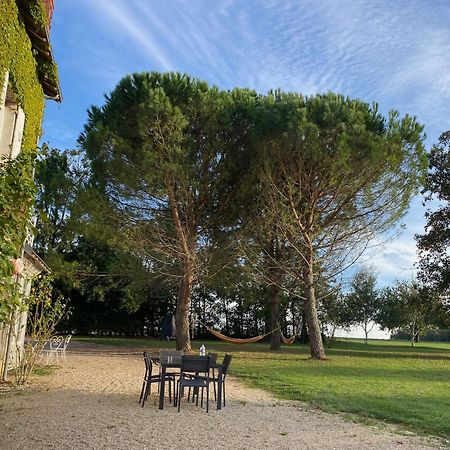 Domaine De Treuillaud Acomodação com café da manhã Villers-les-Ormes Exterior foto